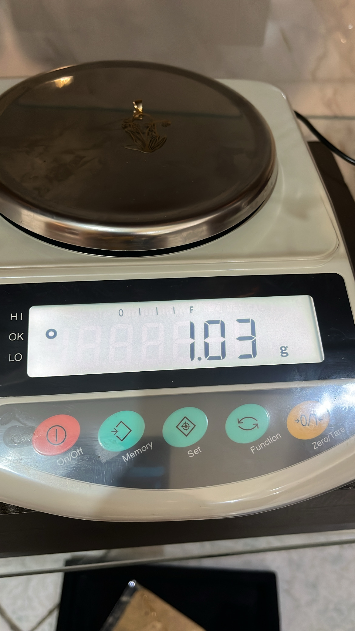 یک گرم و ۳۰ سوت